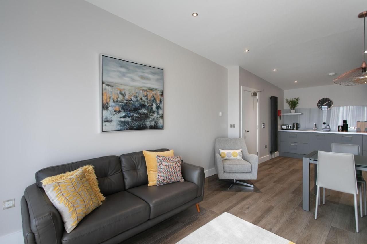 Custom House Apartments Newry Bagian luar foto